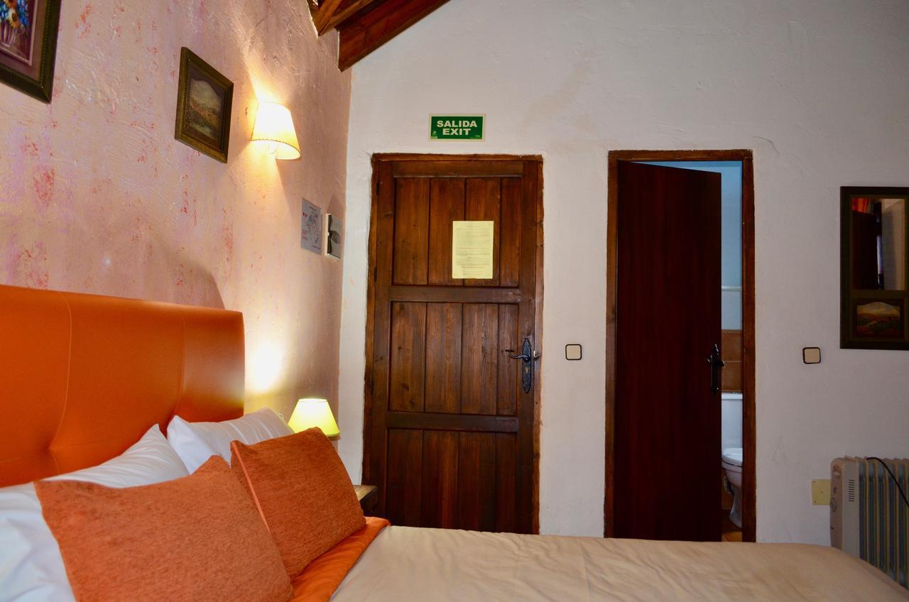 Hotel Restaurante Bandolero Júzcar Εξωτερικό φωτογραφία